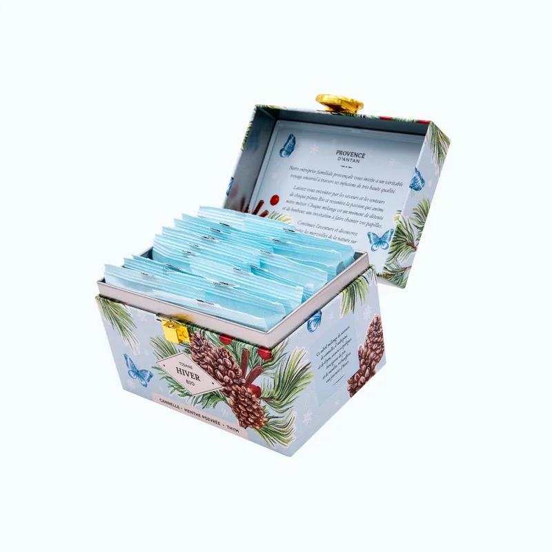Winter Herbal Tea – Spicy and Fresh Infusion in a Metal Box