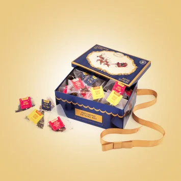 Metal Gift Box - 4 Organic Christmas Infusions