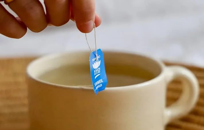 Infusion sans théine : idées pour une soirée gourmande sans thé